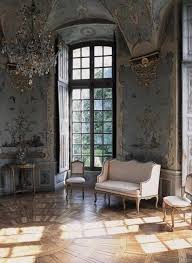 Pin By Debra Denoncourt Park On Casa Bonita Victorian Interior Design Victorian House Interiors Victorian Homes