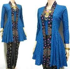 Diukur dari pinggang sampai kebawah dalam posisi duduk. 15 Contoh Baju Batik Atas Bawah Wanita Terlaris 2021