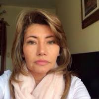 30+ perfiles de «Edna Bernal»