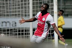 His potential is 83 and his position is st. Real Madrid Eye Ajax And Holland S Highly Rated Youngster Brian Brobbey Daily Mail Online