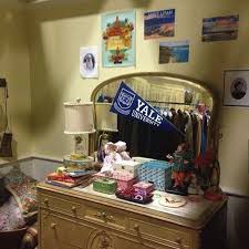 Pin By Valery Hernandez On Gilmore Girls Aesthetic In 2020 Gilmore Girls Set Gilmore Girls House Gilmore Girls