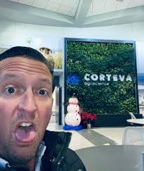 Jared Hoyle's Instagram, Twitter & Facebook