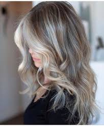 Mushroom Blonde Is The New Hair Color Trending On Pinterest Mushroom Hair Blonde Hair Color New Hair Color Trends