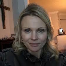 Dawn Bryson's Instagram, Twitter & Facebook