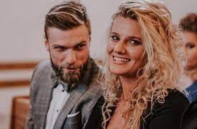 Zofia zborowska was born on may 17, 1987 in warsaw, mazowieckie, poland. Zofia Zborowska Z Mezem Pobrali Sie Po Roku Pierwszy Raz Calowali Na Imprezie U Lewych Teraz Zostana Rodzicami