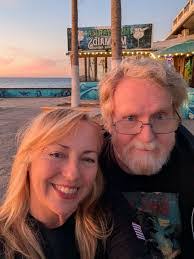 Veronica Conde's Instagram, Twitter & Facebook