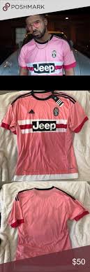 We have to show love to a guy who pulled out the rare pink juventus jersey, then decided it wasn't enough pink for one outfit. Ø·Ø±ÙŠÙ‚ Ù…Ø³Ø¯ÙˆØ¯ Ø¹Ø§Ù…Ø© Ø¥Ø¹ØµØ§Ø± Drake Juventus Pink Jersey Psidiagnosticins Com
