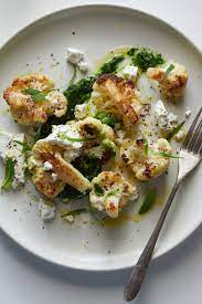 Pan Roasted Cauliflower With Kale Pesto And Feta Recipe Recipe Kale Pesto Feta Recipes Easy Roasted Cauliflower