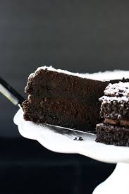 Brownie Layer Cake With Chocolate Peanut Butter Fudge Frosting The Well Floured Kitchen