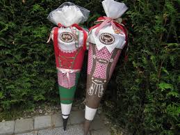 Schultute Dirndl Oder Lederhose Dirndl Schultute Bayerische Geschenke