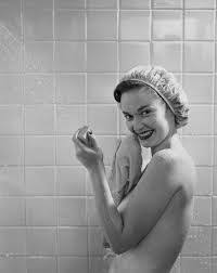Image Result For Vintage Woman Shower Cap Women Vintage Ladies Take A Shower