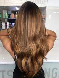 Brown Balayage Hair Color Friseur D Machts Lounge Mall Of Berlin In 2021 Haarfarben Brunette Haarfarbe Haarfarbe Balayage