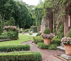 Victoria Magazine On Instagram Step In To The Lush Italian Style Garden Of This Jazz Age Home That Insp In 2020 Beautiful Gardens Garden Design English Garden Design