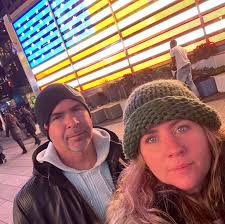 A lot of you always ask, "what is Dr. Fox up to these days?" Well, here you  go.... Yesterday, we had a momma Opossum come in that a dog had gotten to.