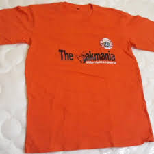 Ingin membuat desain baju futsal, kaos distro, baju bola atau baju esport? Baju Kaos T Shirt Distro Persija The Jakmania Orange Xl Fesyen Pria Pakaian Atasan Di Carousell