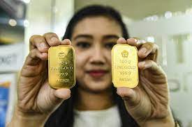 Harga emas antam kembali dijual di atas rp1 juta per gram. Harga Emas Hari Ini Senin 20 Juli 2020 Pergramnya Dipatok Rp956 000 Pergram Prfm News