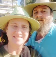 Hi I'm Ella I turn 17 in March and I'm trying to look for a job I need some  ideas please let me know where thank you