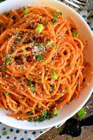 Spicy Cheesy Spaghetti Lord Byron S Kitchen Cheesy Spaghetti Veg Pasta Recipes Spagetti Recipe