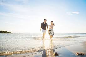 Maybe you would like to learn more about one of these? Siap Siap Baper 14 Ide Foto Pre Wedding Di Pantai Kala Senja Menyapa Ini Cantik Dan Bikin Deg Deg Ser