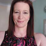 Caron Walshaw's Instagram, Twitter & Facebook