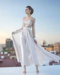 The Up And Coming Trend Bridal Jumpsuits Kleider Hochzeit Abendkleid