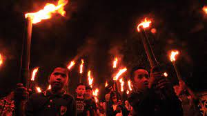 Dengan bedug by gus aldi saya lebaran idul adha tinggal 1 hari lagi.bintang mau beli petasan buat malam takbiran nih. Ribuan Warga Meriahkan Malam Takbiran Idul Adha Merahputih