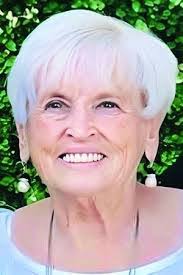 Carmen Smith's Instagram, Twitter & Facebook