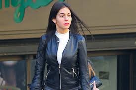 Georgina rodriguez is the football legend cristiano ronaldo's most serious love interest since he georgina rodriguez is originally from the northeastern spanish city of jaca. Georgina Rodriguez Age Height Bio Photo Cristiano Ronaldo 2021