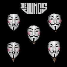 One word has an ' a ' in the middle and the other an ' e '. 03 Wann Denn By Die Jungs