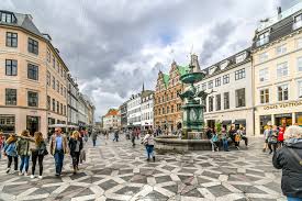 („one way street) und dass sowas auf die dauer nicht gutgehen kann, ist doch klar. The 10 Best Pedestrian Streets Around The World