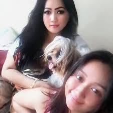 Mga Kapuso, let's show the world that #LoveShines in our hearts this  Christmas! Use the "Love Shines" frame