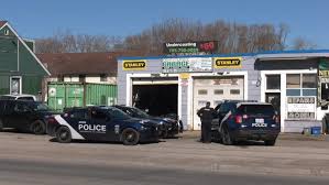Any info would be very helpful. Ministry Of Labour Investigating Incident At Barrie Diy Garage Ctv News
