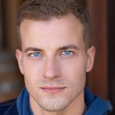 Watch The Hunting Wives