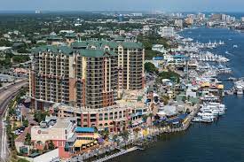 Vacationers choosing ariel dunes condos in destin / miramar beach florida are sure to be impressed by its casual yet modern luxury and some of the most picturesque views available anywhere on the coast! Emerald Grande 4 Bedroom Condo Destin Harbor Destin Fl 32541