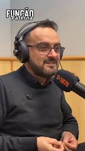Dr lizandro falando sobre a função paterna na rádio 107,5 como psicólogo e  teologo a o da a forma clara