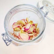 Faire un pot pourri rose. 1001 Idees Pour Faire Son Pot Pourri Maison Aux Parfums Envoutants