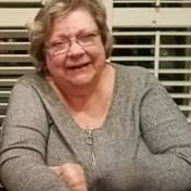 Carolyn Sumrall's Instagram, Twitter & Facebook