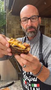 Drunken Watermelon🍉 🍸 Ingredients: 1 watermelon 1 bottle vodka What fruit  should we infuse next?? Follow @johnnydrinks_ for more drink recipes!  #johnnydrinks #summerdrinks #watermelon #vodkadrinks