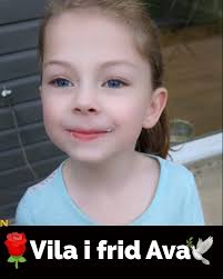 Trots att 9-åriga Ava var omgiven av många människor i poolen, drunknade  flickan. Det familjevännen gjorde i vattnet ögonblick innan hon hittades i  vattnet är fruktansvärt farligt.. 🥹🥹 Läs mer i kommentarerna...