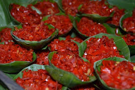 Kalau rasanya sama, saya akan pilih kisar. Resep Kue Kering Ku