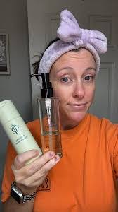 Chelsea Secrest's Instagram, Twitter & Facebook