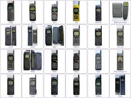 Snake, bounce, stack attack y space impact son los títulos que estuvieron en nuestros teléfonos móviles, pero que aún puedes ser jugados en tu smartphone. Tu Tambien Tienes Un Viejo Celular Nokia En La Gaveta By Patricia Camacho Fonoma Blog