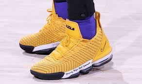 Nike debuted the lebron line in 2003 by putting king james on a poster surrounded by lions. Why Does Lebron James Write On His Nike Sneakers Messages And Meanings Revealed Other Sport Express Co Uk