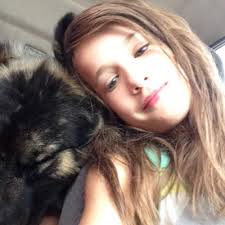 Ayla King (@AylaKing2)