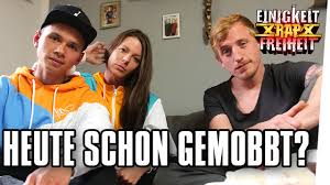 In ihr regte sich der wunsch nach ruhe. Scheiss Drauf Auslander Der Asiate Und Lumaraa Uber Mobbing