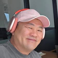 장난감 낚시대로 배스 잡은 꼬마