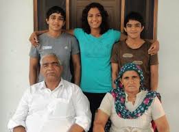 She won a gold medal at the 2014 commonwealth games in glasgow. Geeta Phogat Net Worth Wrestler