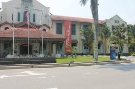 Guru kelas, guru mata pelajaran, (pendidikan agam, pendidikan jasmani dan kesehatan), dan guru pembimbing khusus (gpk). Museum Upsi Home Facebook