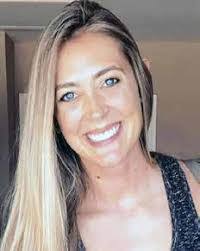 Kristin Haire's Instagram, Twitter & Facebook