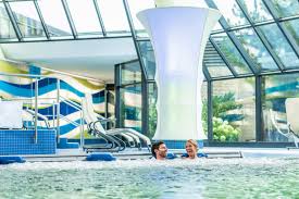 Federseeklinik verfügt über einen rollstuhlgerechter zugang zu allen/den meisten serviceeinrichtungen. Bildergalerie Thermenlandschaft Adelindis Therme Bad Buchau
